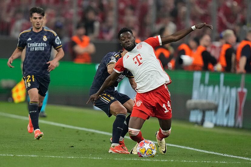 Plaisir dans les bureaux du Real Madrid : la confiance grandit dans l'accord avec Alphonso Davies après les dernières discussions avec le Bayern Munich