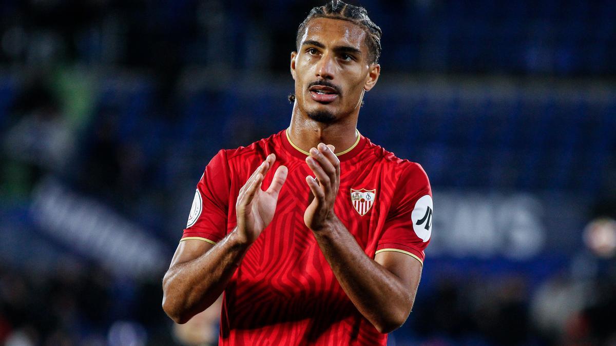 La star de Sevilla s’ouvre sur l’appel pour rejeter le transfert de Premier League